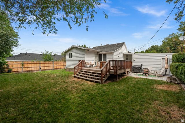 1716 E WOODSIDE DR, Holladay, UT 84124