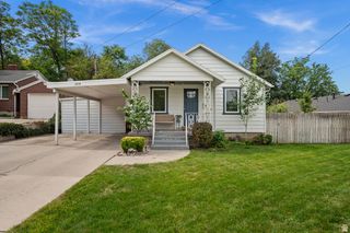 1716 E WOODSIDE DR, Holladay, UT 84124