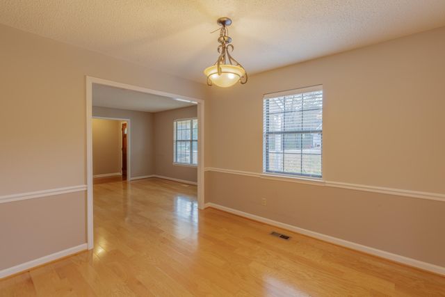 7205 Flagstone Drive, Ooltewah, TN 37363