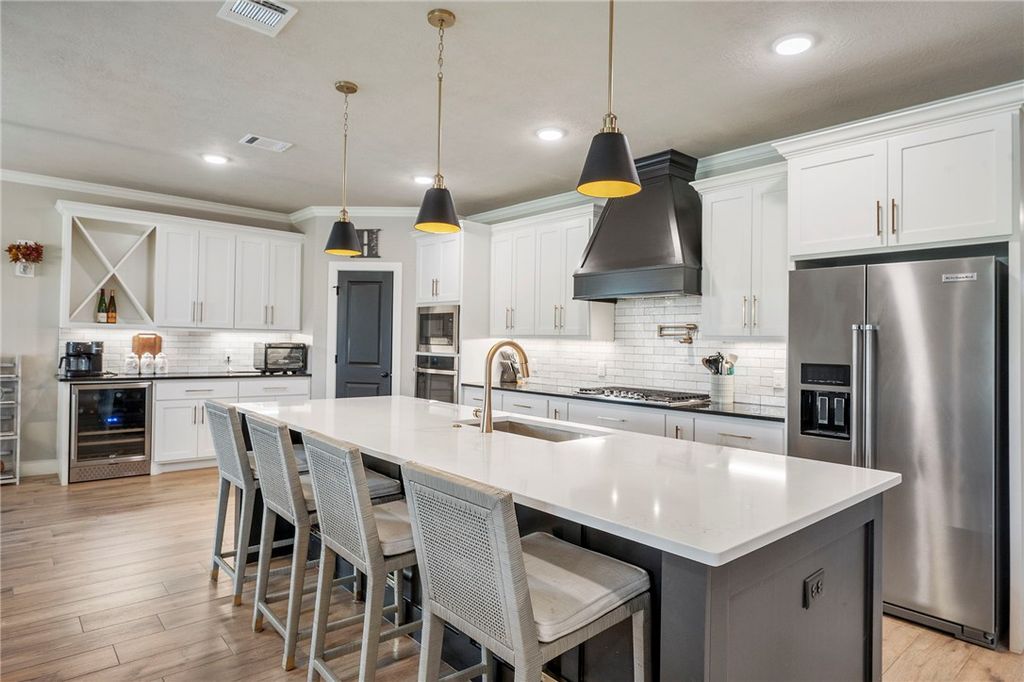 10379 Bourbon Lane, Bryan, TX 77808 — photo 4