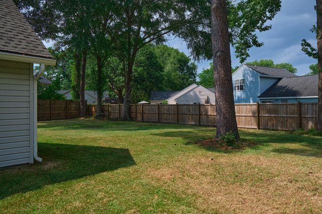 103 Betsy Lane, Summerville, SC 29486