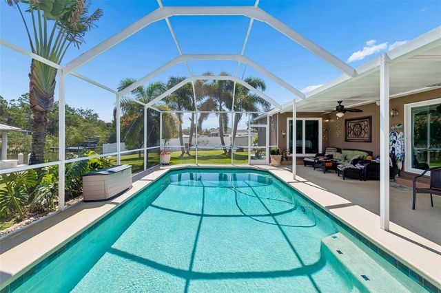 403 FLAMINGO DRIVE, Apollo Beach, FL 33572