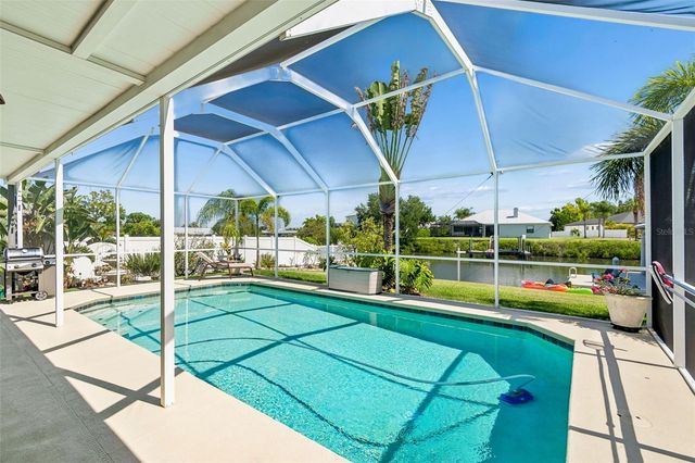 403 FLAMINGO DRIVE, Apollo Beach, FL 33572