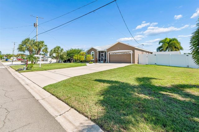403 FLAMINGO DRIVE, Apollo Beach, FL 33572