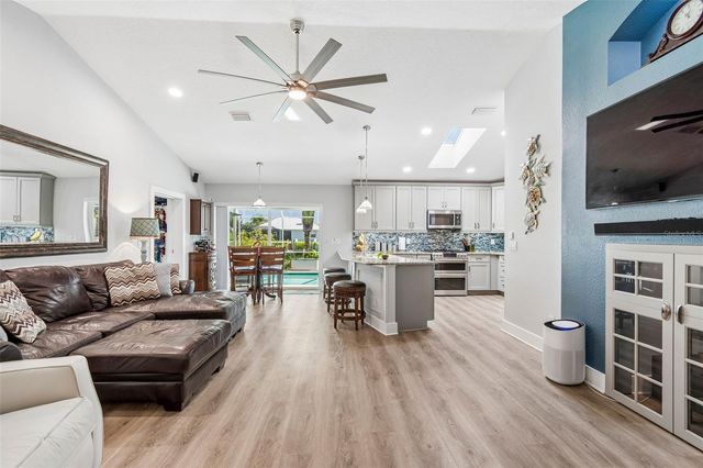 403 FLAMINGO DRIVE, Apollo Beach, FL 33572