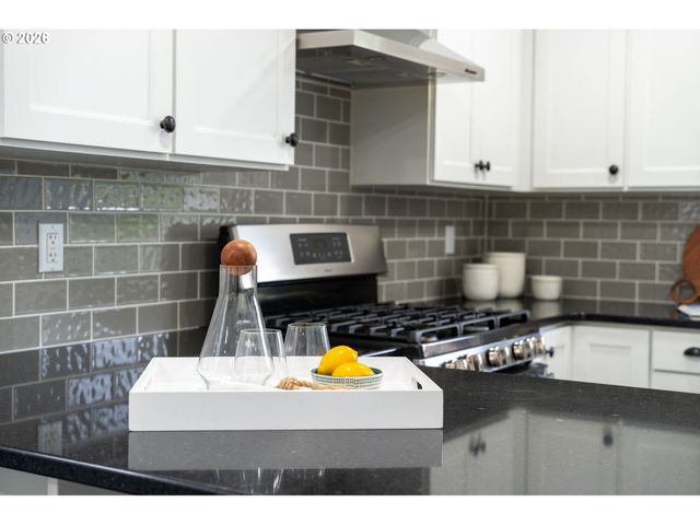 14598 Sw 83RD Ct, Portland, OR 97224