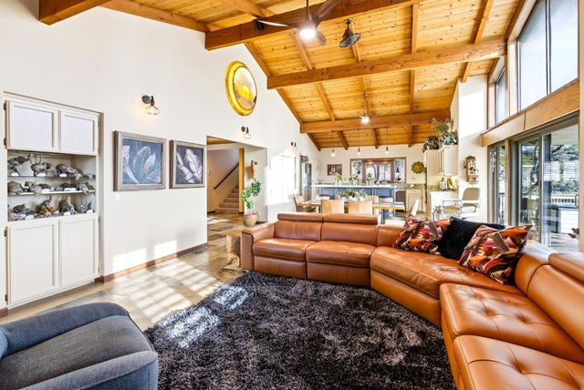 13760 Sun Forest Dr, Penn Valley, CA 95946