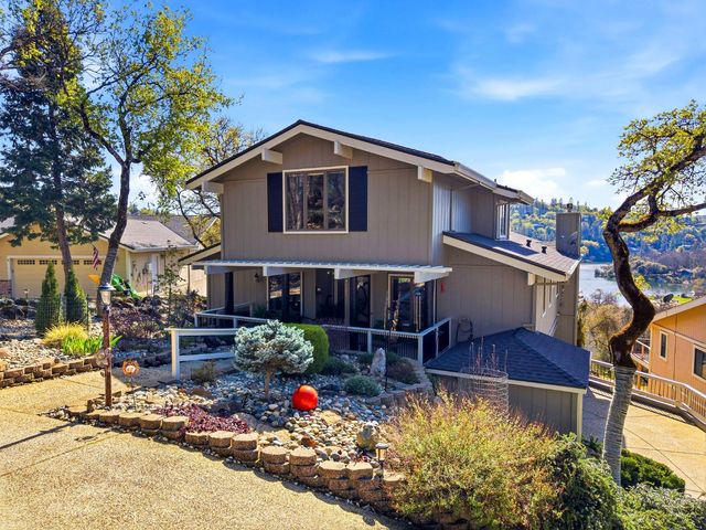13760 Sun Forest Dr, Penn Valley, CA 95946