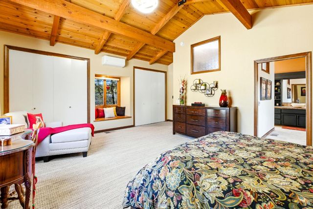 13760 Sun Forest Dr, Penn Valley, CA 95946