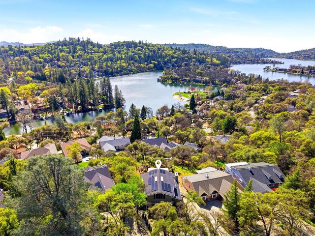 13760 Sun Forest Dr, Penn Valley, CA 95946