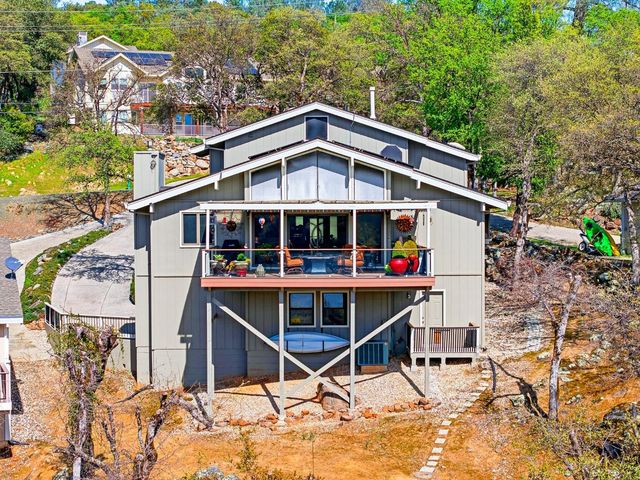 13760 Sun Forest Dr, Penn Valley, CA 95946