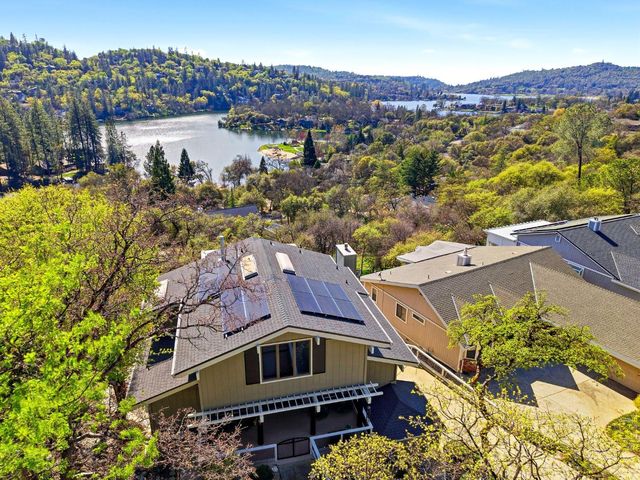 13760 Sun Forest Dr, Penn Valley, CA 95946