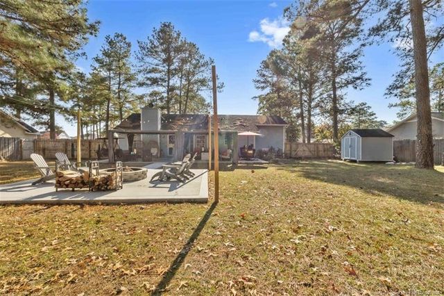 196 Independence Drive, Raeford, NC 28376