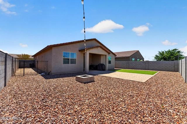 36810 N Camarillo Drive, San Tan Valley, AZ 85140