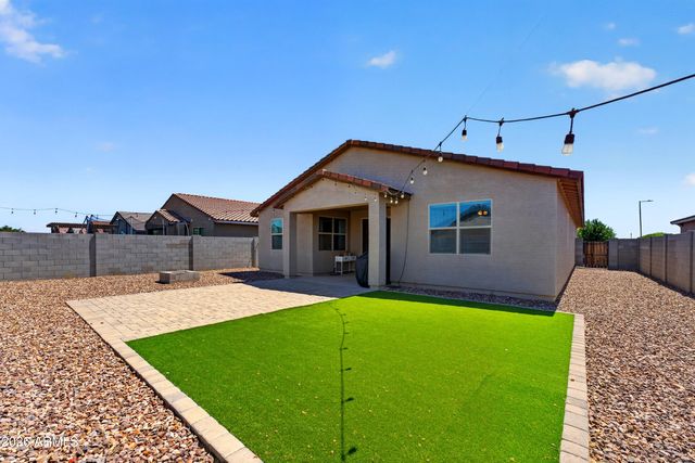 36810 N Camarillo Drive, San Tan Valley, AZ 85140