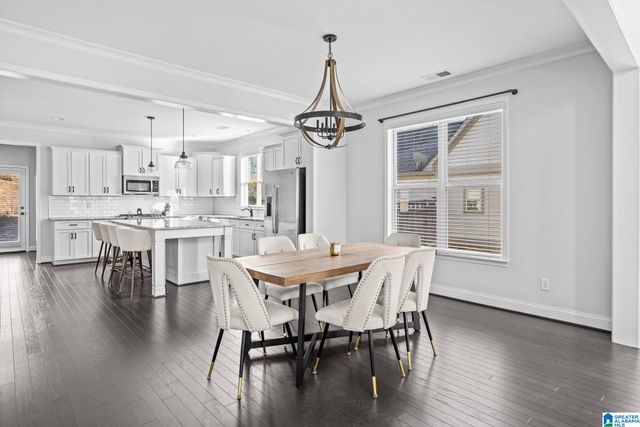 208 OAK HILL LANE, Moody, AL 35004