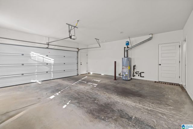 208 OAK HILL LANE, Moody, AL 35004