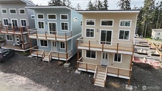 11 Finnegan Way, Friday Harbor, WA 98250