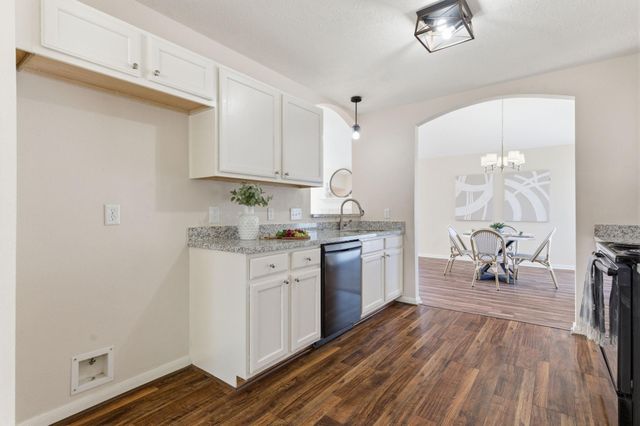 10414 Enchanted, Montgomery, TX 77356