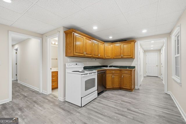 4950 Red Robin Ridge, Johns Creek, GA 30022