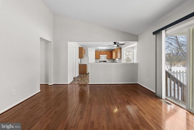 50 PRESIDENTIAL DR, Royersford, PA 19468