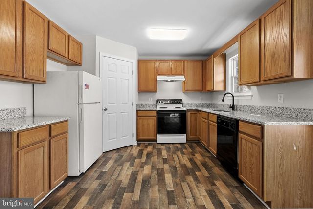 50 PRESIDENTIAL DR, Royersford, PA 19468