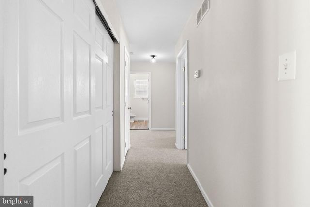 50 PRESIDENTIAL DR, Royersford, PA 19468