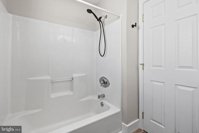 50 PRESIDENTIAL DR, Royersford, PA 19468