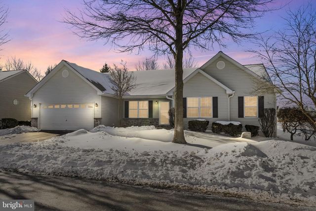 50 PRESIDENTIAL DR, Royersford, PA 19468