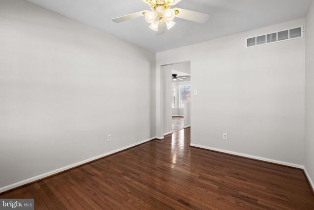 50 PRESIDENTIAL DR, Royersford, PA 19468