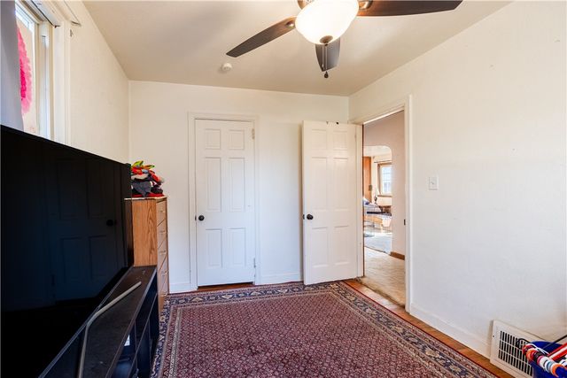 1631 Elderslee Rd, Baldwin Boro, PA 15227