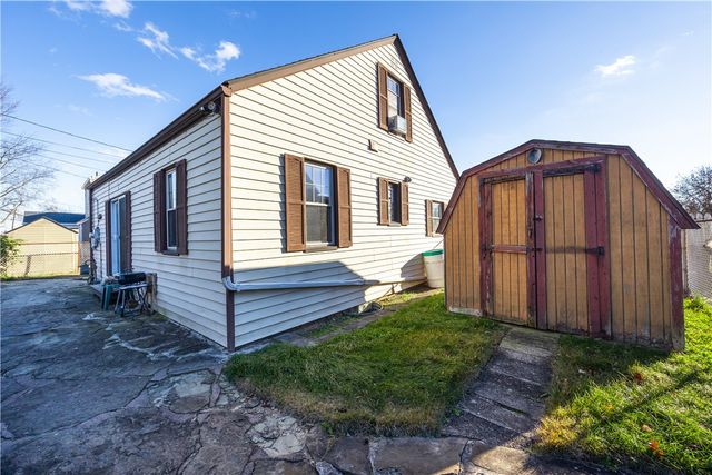 1631 Elderslee Rd, Baldwin Boro, PA 15227