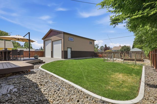 3617 N Center Rd, Spokane Valley, WA 99212