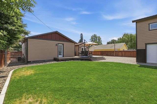 3617 N Center Rd, Spokane Valley, WA 99212