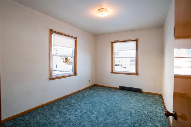 1013 28th STREET, Two Rivers, WI 54241