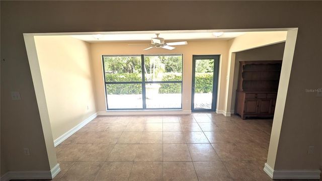 4615 OAK FOREST DRIVE E 22, Sarasota, FL 34231