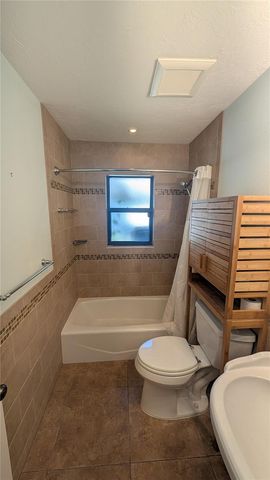 4615 OAK FOREST DRIVE E 22, Sarasota, FL 34231