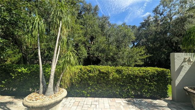 4615 OAK FOREST DRIVE E 22, Sarasota, FL 34231