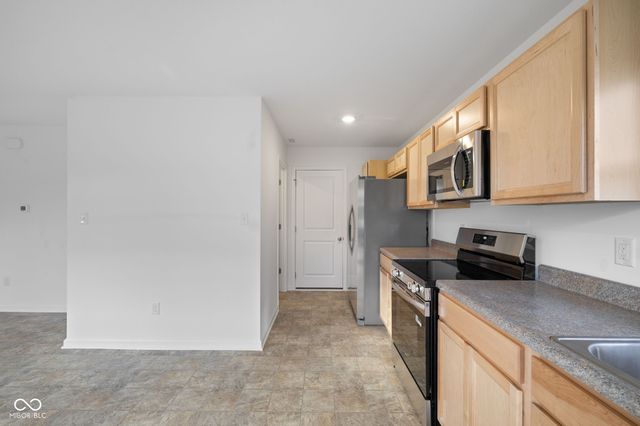 10809 Penwell Way, Indianapolis, IN 46235