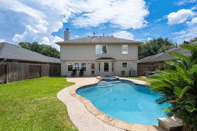 9315 Parkmore Drive, Houston, TX 77095