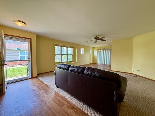 5692 Hearthside Drive, Bourbonnais, IL 60914