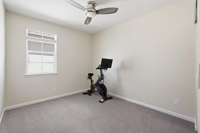 4033 Gunnar Dr, Roseville, CA 95747