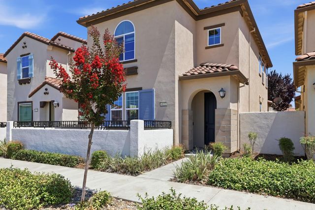 4033 Gunnar Dr, Roseville, CA 95747