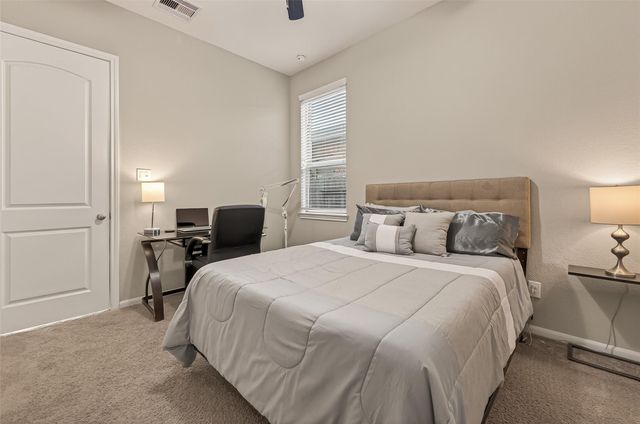 10911 Texas Rose Drive, Missouri City, TX 77459