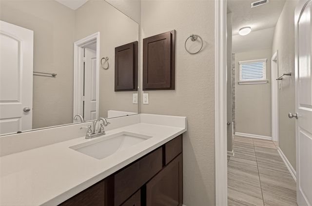 10911 Texas Rose Drive, Missouri City, TX 77459