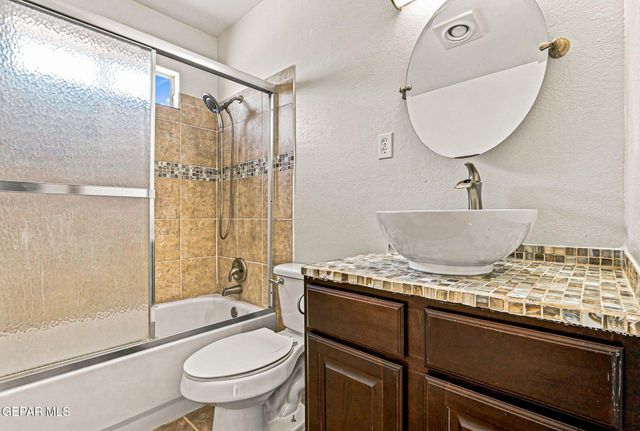 6340 Modesta Street, El Paso, TX 79932
