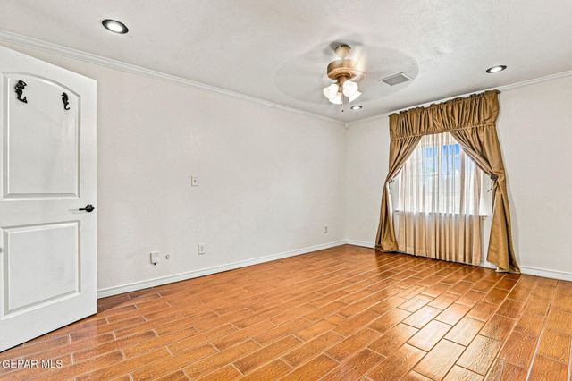 6340 Modesta Street, El Paso, TX 79932