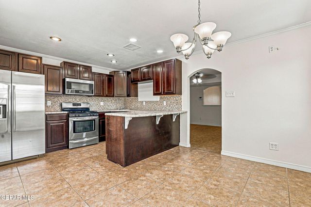 6340 Modesta Street, El Paso, TX 79932