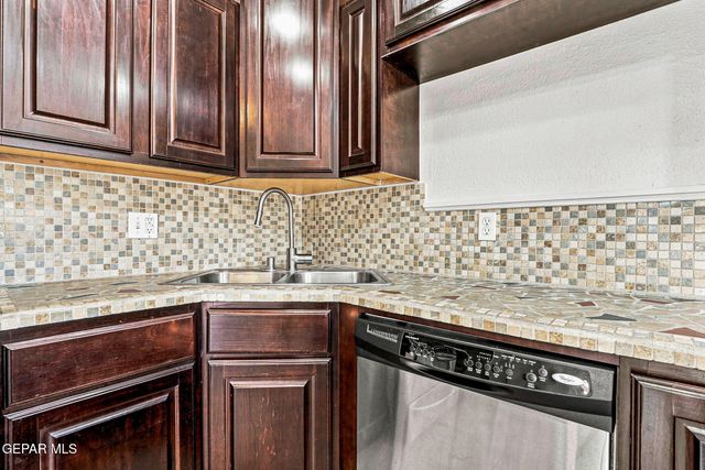 6340 Modesta Street, El Paso, TX 79932