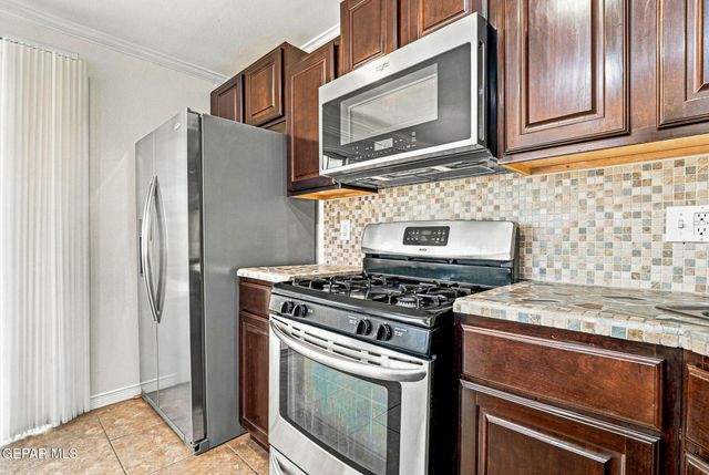 6340 Modesta Street, El Paso, TX 79932